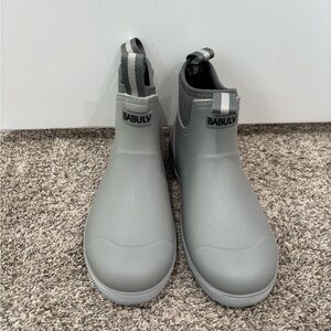 Light Gray Rain Boots - Size US 8.5